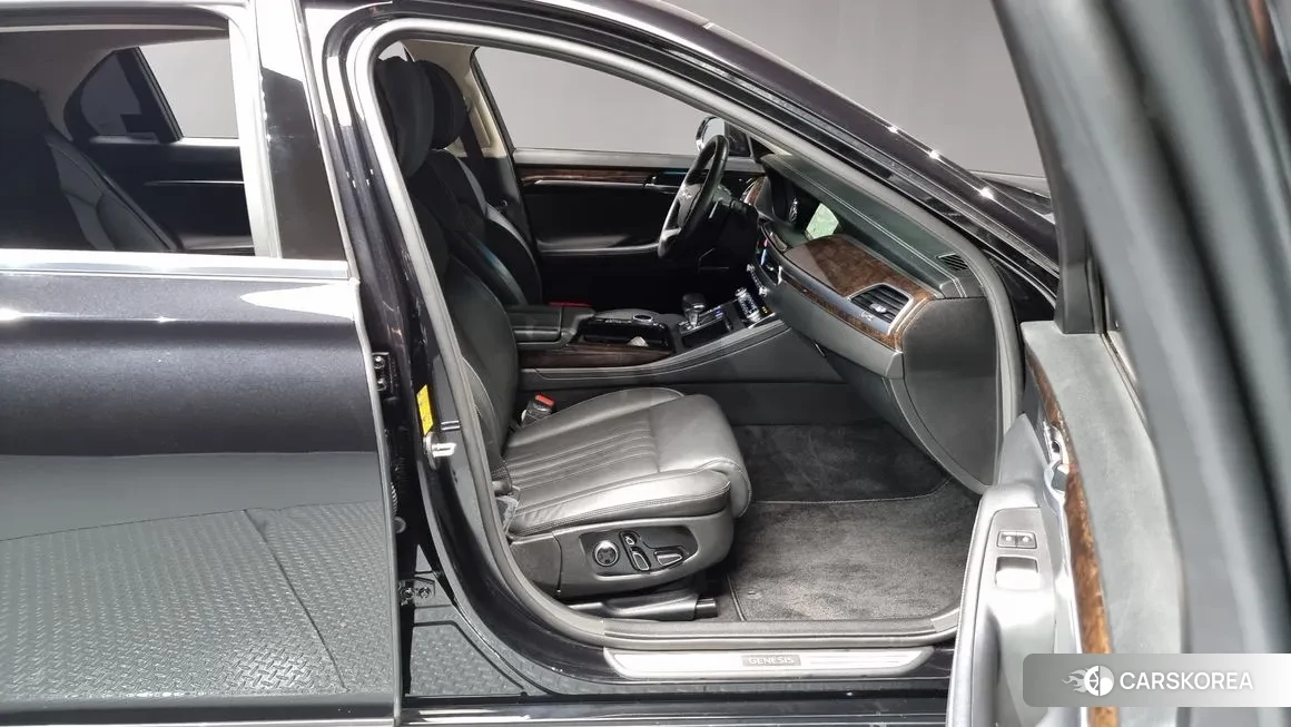 Genesis G90 2020 Черный из Кореи, фото 2