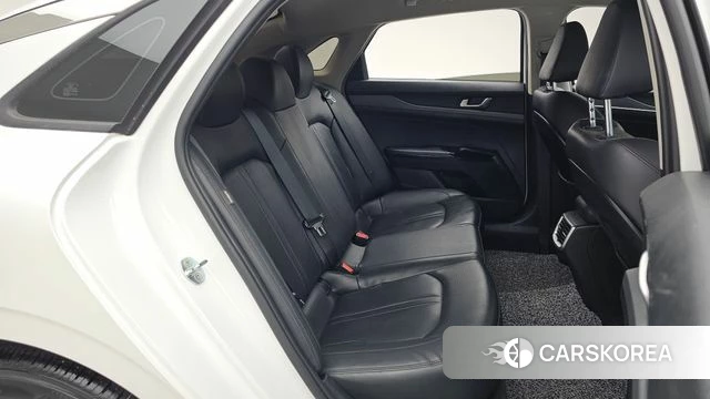 Kia K5 3rd generation 2022 Белый из Кореи, фото 2