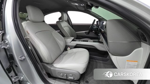 Hyundai Ionic 6 2023 Серебряный из Кореи, фото 2