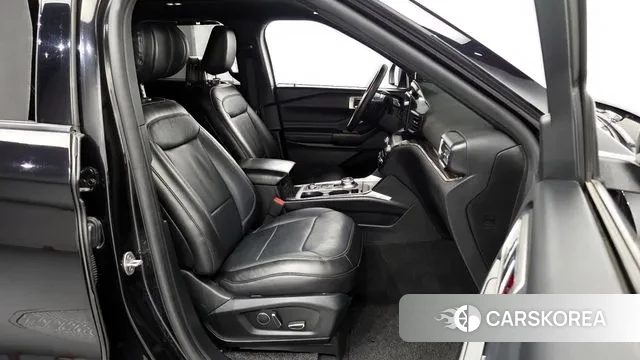 Ford Explorer 6th Generation 2020 Черный из Кореи, фото 2