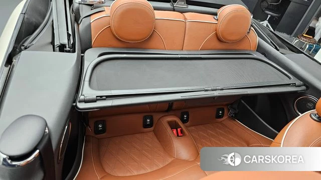 Mini Cooper S Convertible 2019 Жемчужный цвет из Кореи, фото 2