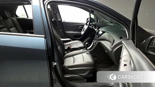 Chevrolet (GM Daewoo) The New Trax 2022 Серый из Кореи, фото 2