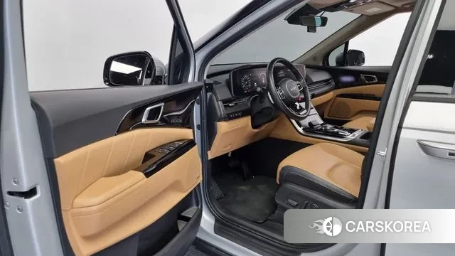 Kia Carnival 4th generation 2022 Серебристо-серый из Кореи, фото 2