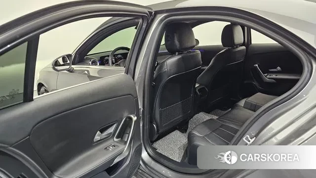 Mercedes-Benz A-Class W177 2022 Серый из Кореи, фото 2