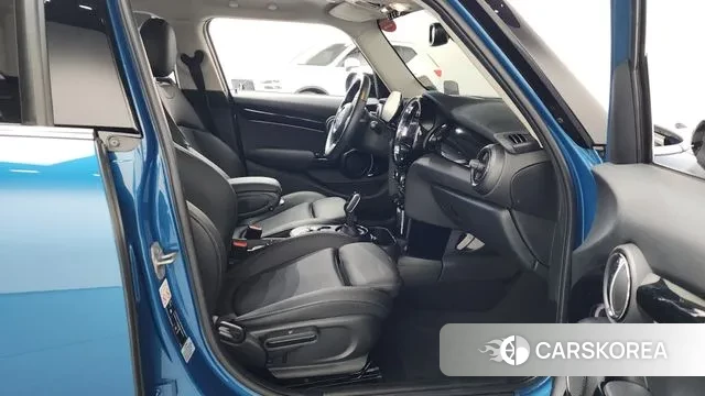 Mini Cooper S 2021 Синий из Кореи, фото 2