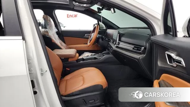 Kia Sportage 5th Generation 2021 Белый из Кореи, фото 2