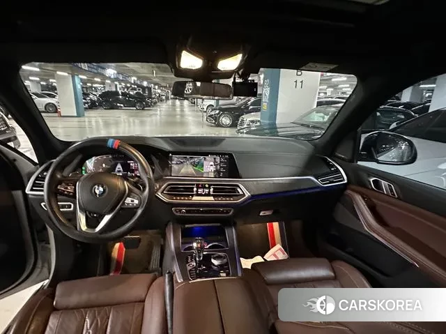 BMW X5 (G05) 2023 Белый из Кореи, фото 2