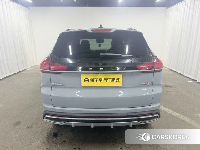 Geely Automobile Boyue 2022 Темно-серый из Китая, фото 2