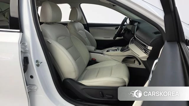 Hyundai The New Grandeur IG 2022 Белый из Кореи, фото 2