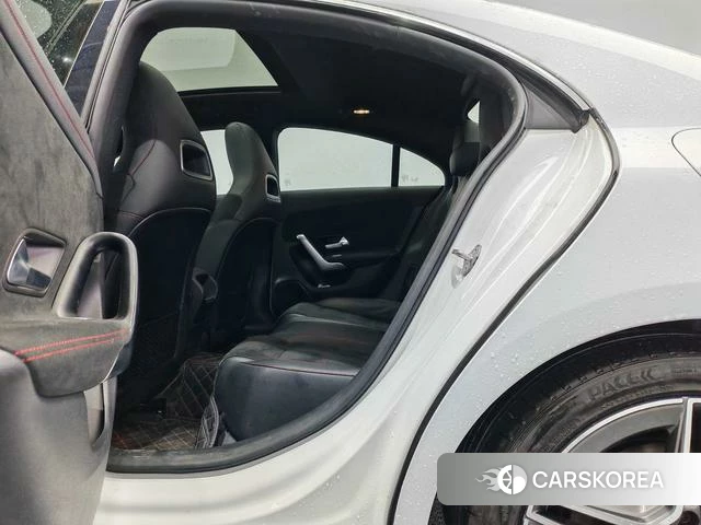 Mercedes-Benz CLA (import) 2020 Белый из Китая, фото 2