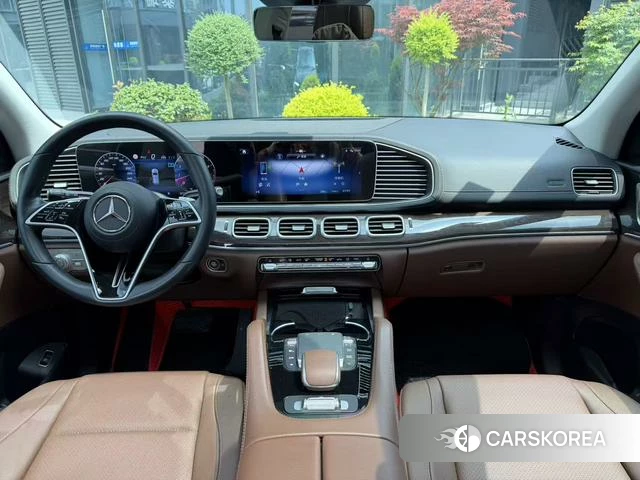 Mercedes-Benz GLE (import) 2024 Черный из Китая, фото 2