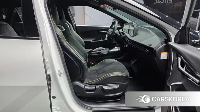 Kia EV6 2023 Белый из Кореи, фото 2