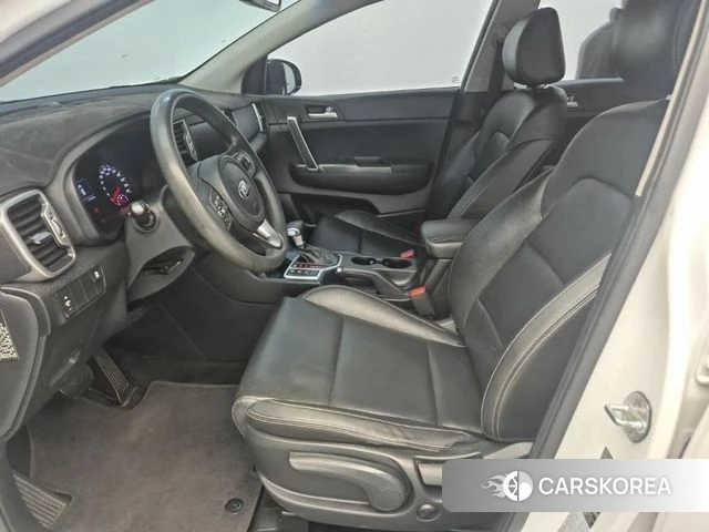 Kia Sportage 4th Generation 2018 Белый из Кореи, фото 2