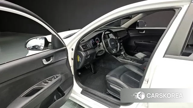 Kia K5 second generation 2018 Белый из Кореи, фото 2