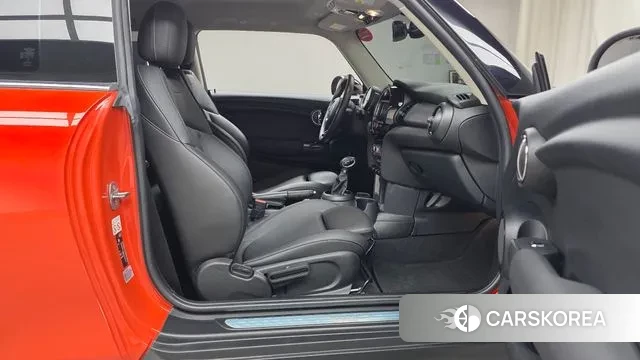 Mini Cooper 2019 Оранжевый из Кореи, фото 2