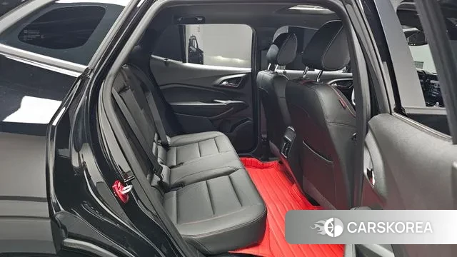 Chevrolet (GM Daewoo) Trax Crossover 2023 Черный из Кореи, фото 2
