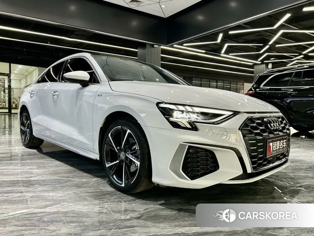 Audi A3 2022 Белый из Китая, фото 2