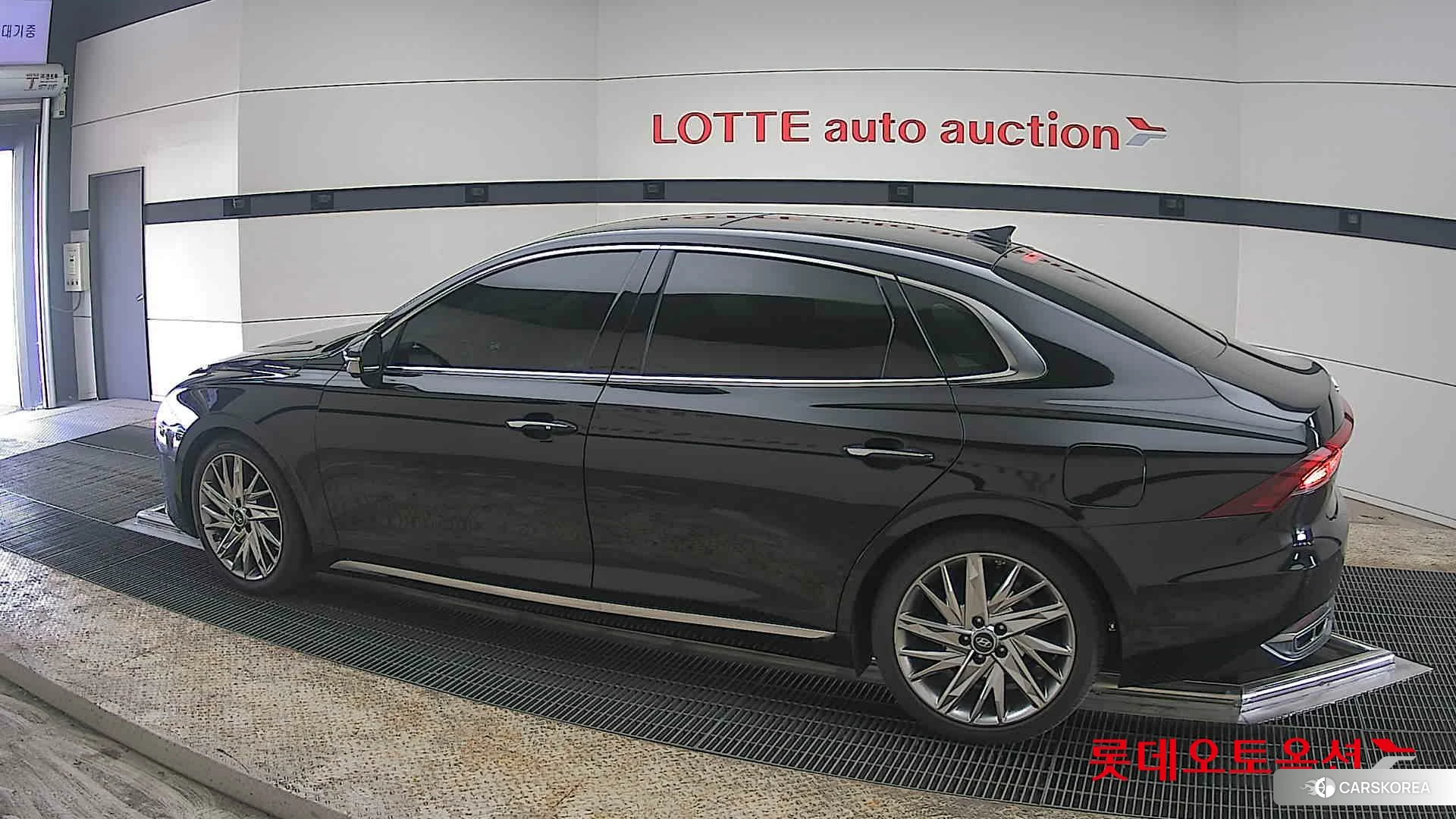 Hyundai Grandeur 2021 Midnight Black из Кореи, фото 2