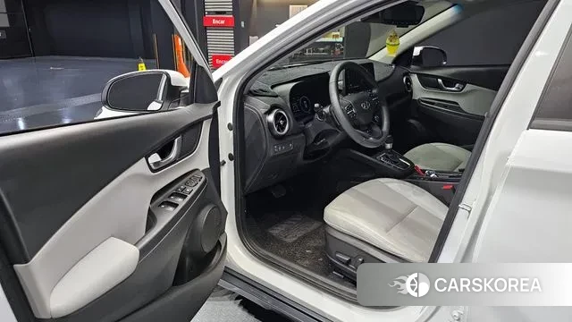 Hyundai The New Kona 2021 Белый из Кореи, фото 2