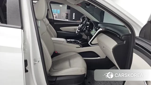 Hyundai Tucson (NX4) 2022 Белый из Кореи, фото 2