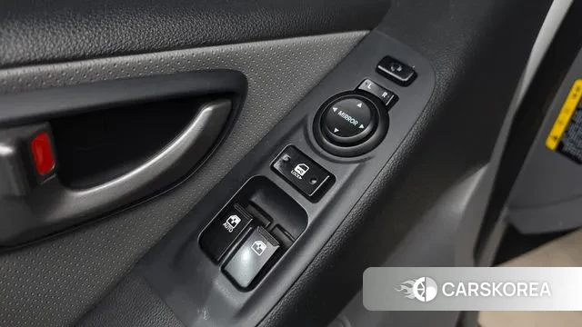 Hyundai The New Grand Starex 2018 Белый из Кореи, фото 2