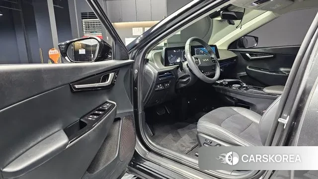 Kia EV6 2021 Серый из Кореи, фото 2