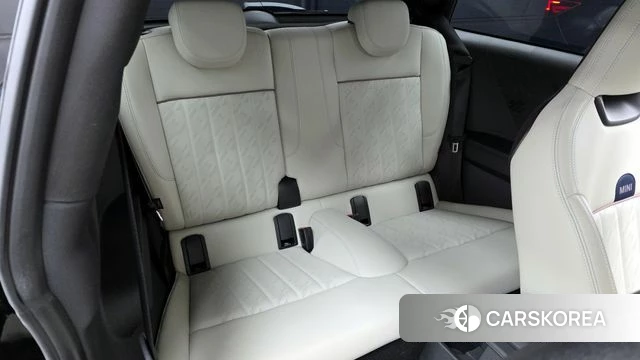 Mini Cooper S 4th Generation 2024 Черный из Кореи, фото 2