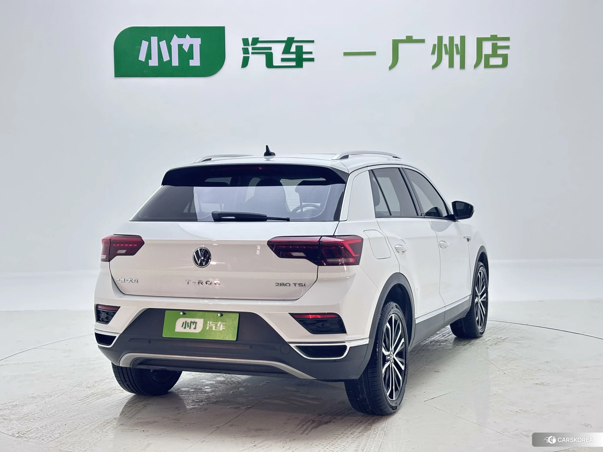 Volkswagen T-Roc 2022 Белый из Китая, фото 2