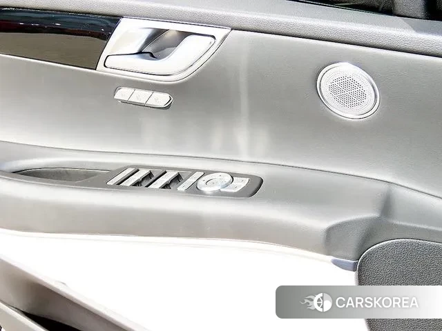 Genesis GV80 2020 Серебряный из Кореи, фото 2