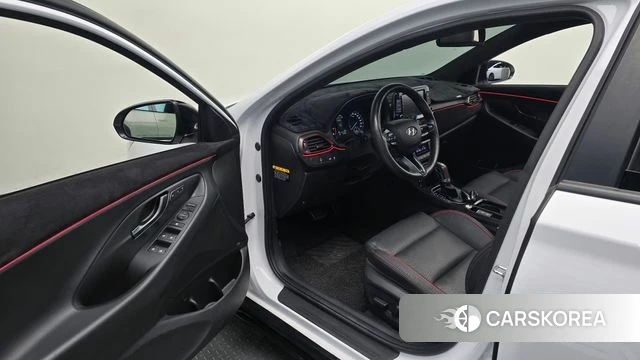 Hyundai i30 (PD) 2018 Белый из Кореи, фото 2