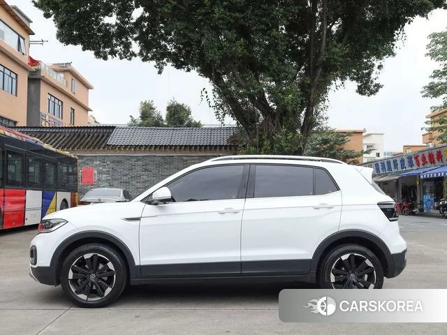 Volkswagen Exploring the shadow 2023 Белый из Китая, фото 2
