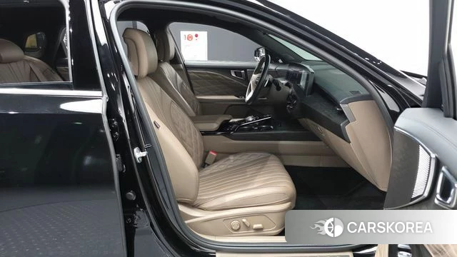 Kia K8 2022 Черный из Кореи, фото 2