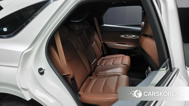 Genesis GV70 2023 Белый из Кореи, фото 2
