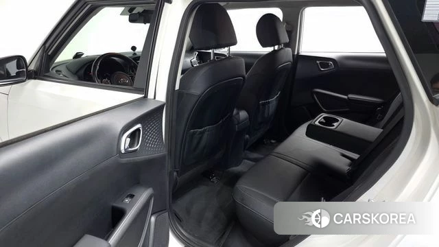 Kia Soul Booster EV 2019 Белый из Кореи, фото 2