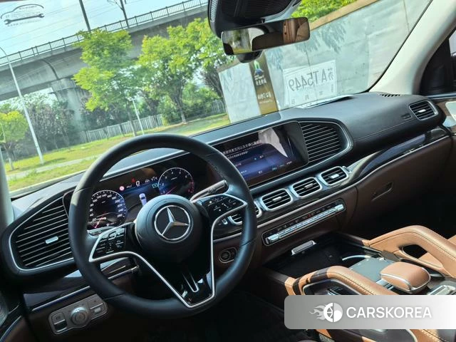 Mercedes-Benz GLE (import) 2024 Черный из Китая, фото 2
