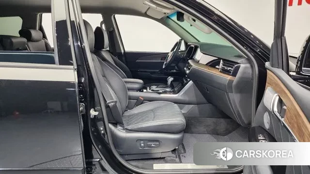 Kia Mohave Master 2022 Черный из Кореи, фото 2