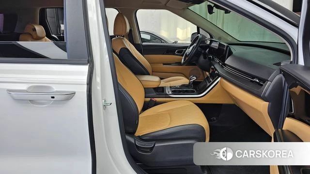 Kia Carnival 4th generation 2021 Белый из Кореи, фото 2