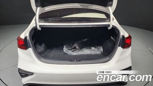 Kia Come New K3 2019 Белый из Кореи, фото 2