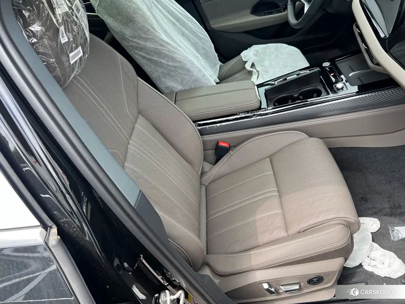 Audi A6L 2026 Черный из Китая, фото 2