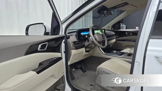 Kia Carnival 4th generation 2023 Белый из Кореи, фото 2
