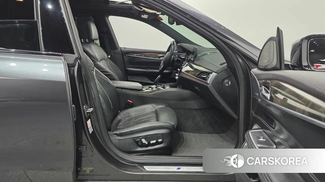 BMW 6 Series GT (G32) 2018 Серый из Кореи, фото 2