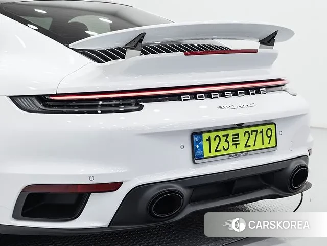 Porsche 911(992) 2023 Белый из Кореи, фото 2