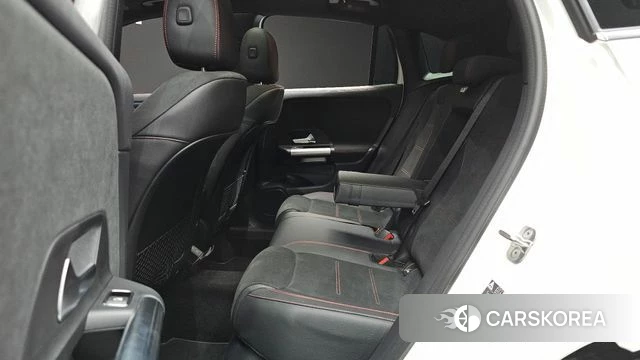 Mercedes-Benz GLA - Class H247 2026 Белый из Кореи, фото 2