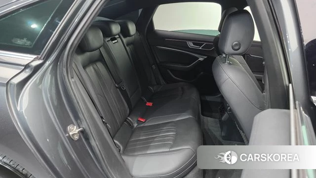 Audi A6 (C8) 2020 Серый из Кореи, фото 2