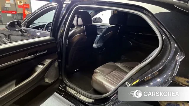 Genesis G90 2019 Черный из Кореи, фото 2