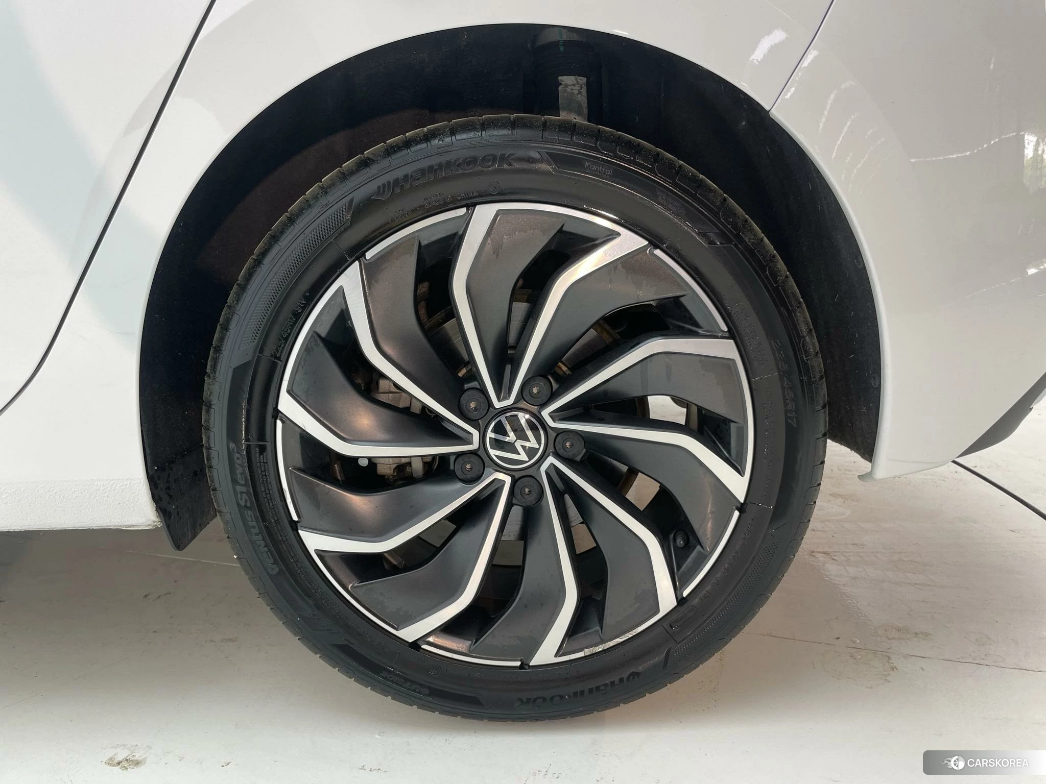 Volkswagen Golf 2022 Белый из Китая, фото 2