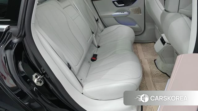Mercedes-Benz EQE V295 2022 Черный из Кореи, фото 2