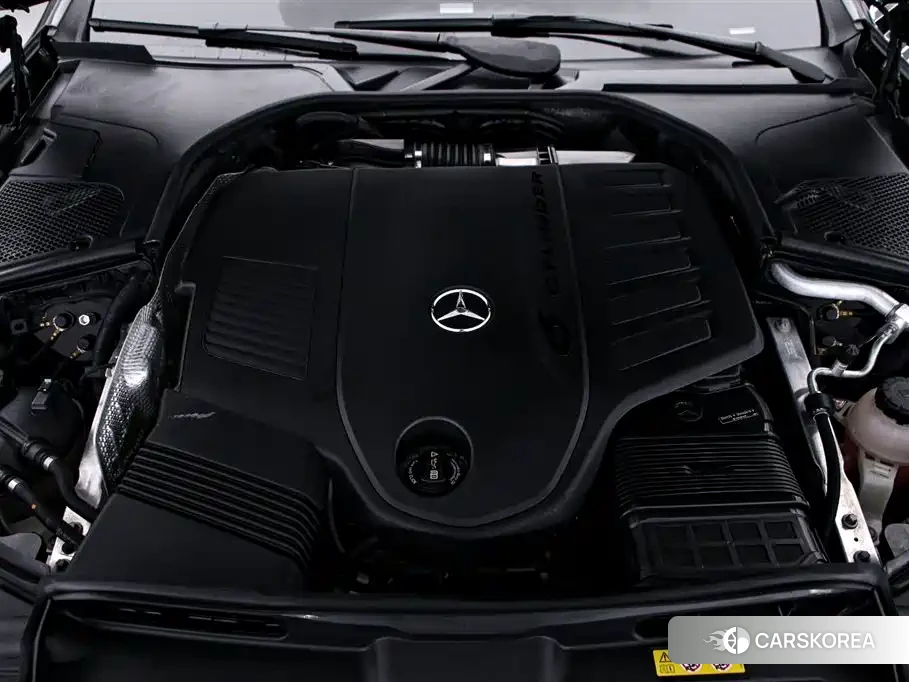 Mercedes-Benz S-Class 2022 Черный из Китая, фото 2