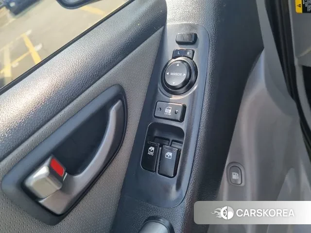 Hyundai The New Grand Starex 2019 Серебряный из Кореи, фото 2