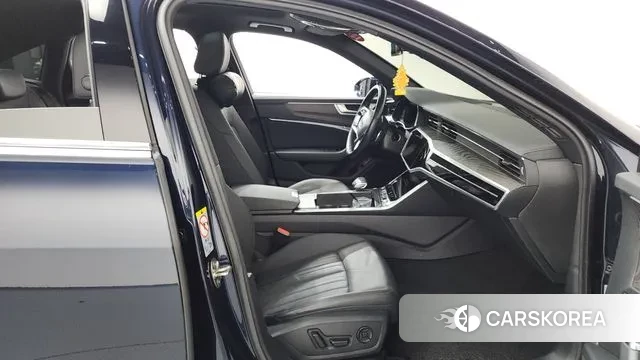 Audi A6 (C8) 2022 Синий из Кореи, фото 2